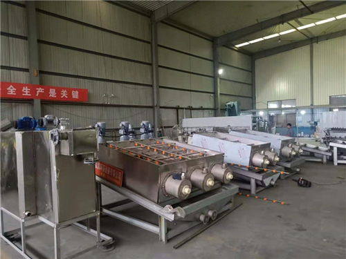 201叠螺淤泥脱水机 阿勒泰地区叠螺淤泥脱水机 弘满环保